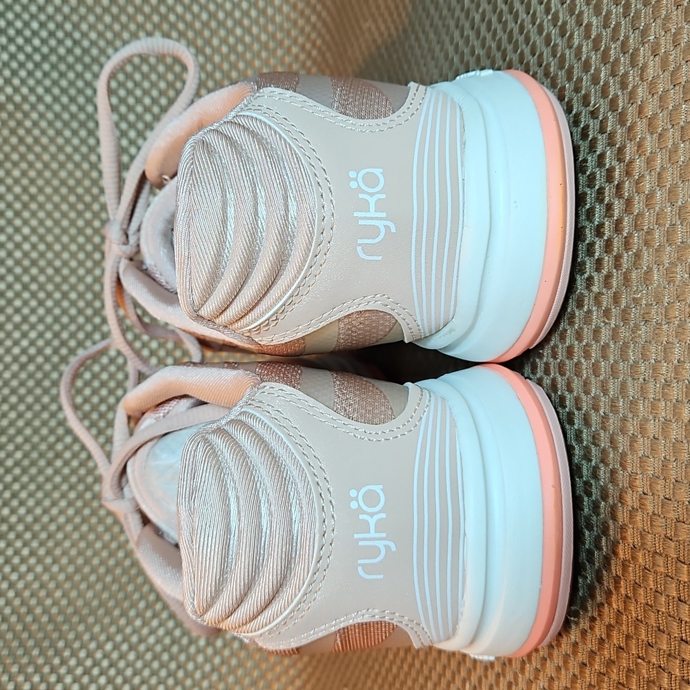 Ryka Devo Plus 3 Sneakers Dusty Peach 8M New in Box - Picture 6 of 9